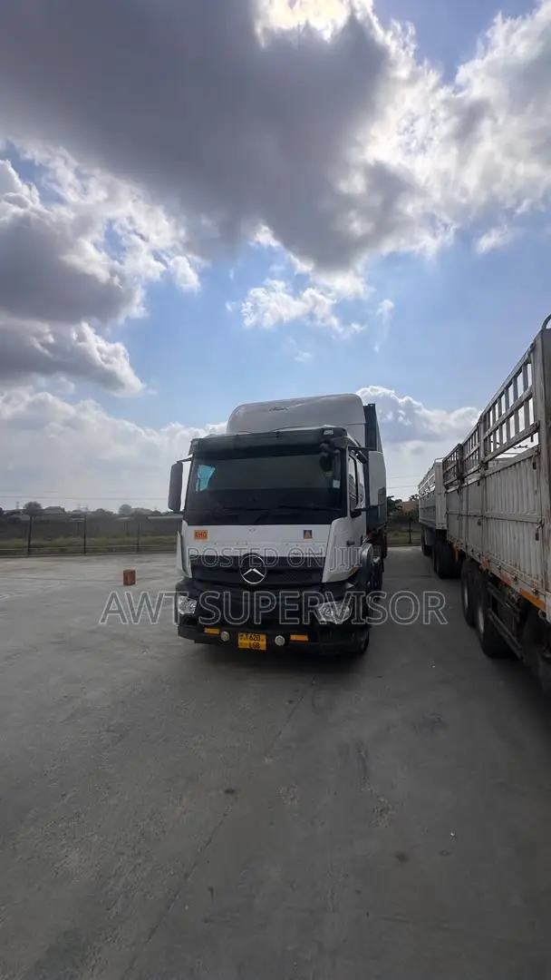 -Benz Actros 1840LS 2016 + 3 Axle Trailer