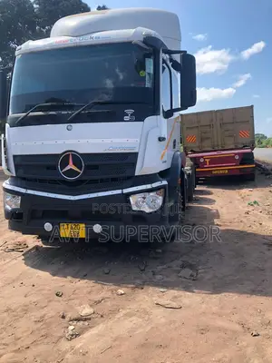 -Benz Actros 1840LS 2016 + 3 Axle Trailer
