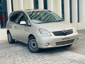 Toyota Corolla Spacio 2003 Silver