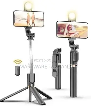 Plokama LIVE- LED Multifunctional Selfie Stick -1.3m