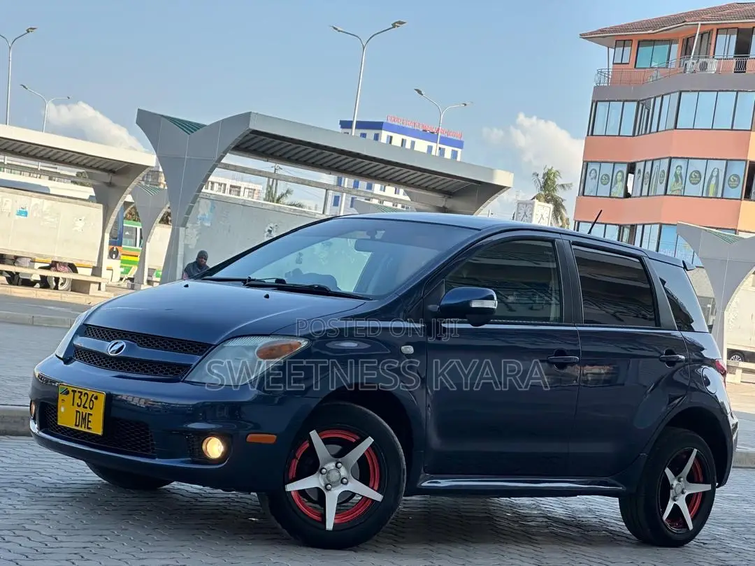 Toyota IST 2006 Blue