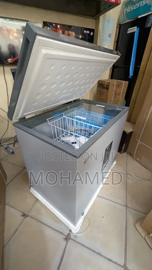  SILVERDOME FREEZER – 250 Litres