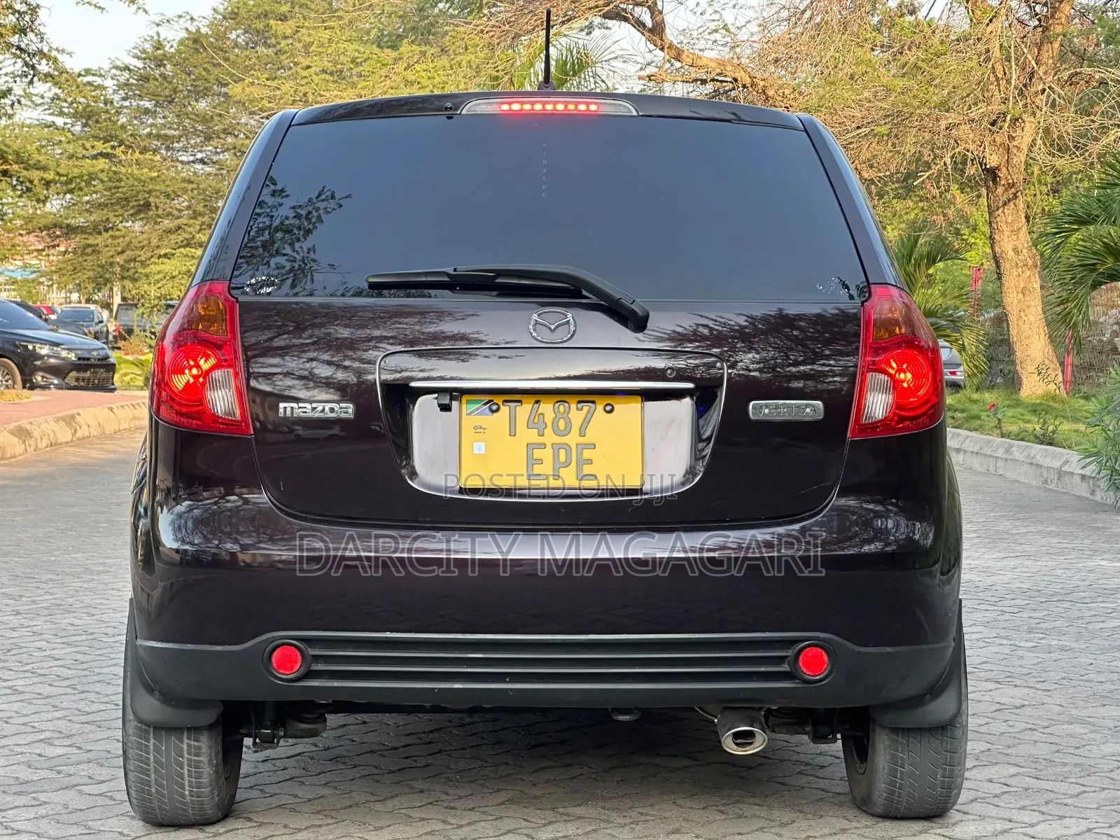 Mazda Verisa 2010 Black