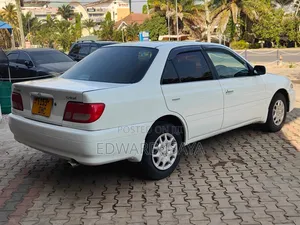 Toyota Carina 2000 Black