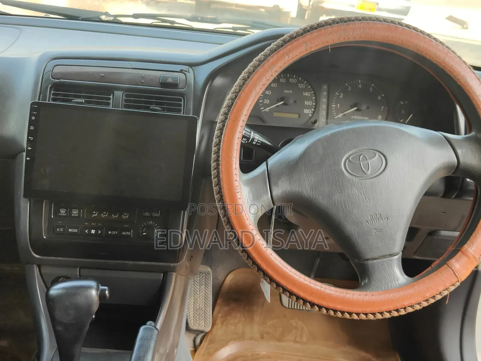 Toyota Carina 2000 Black