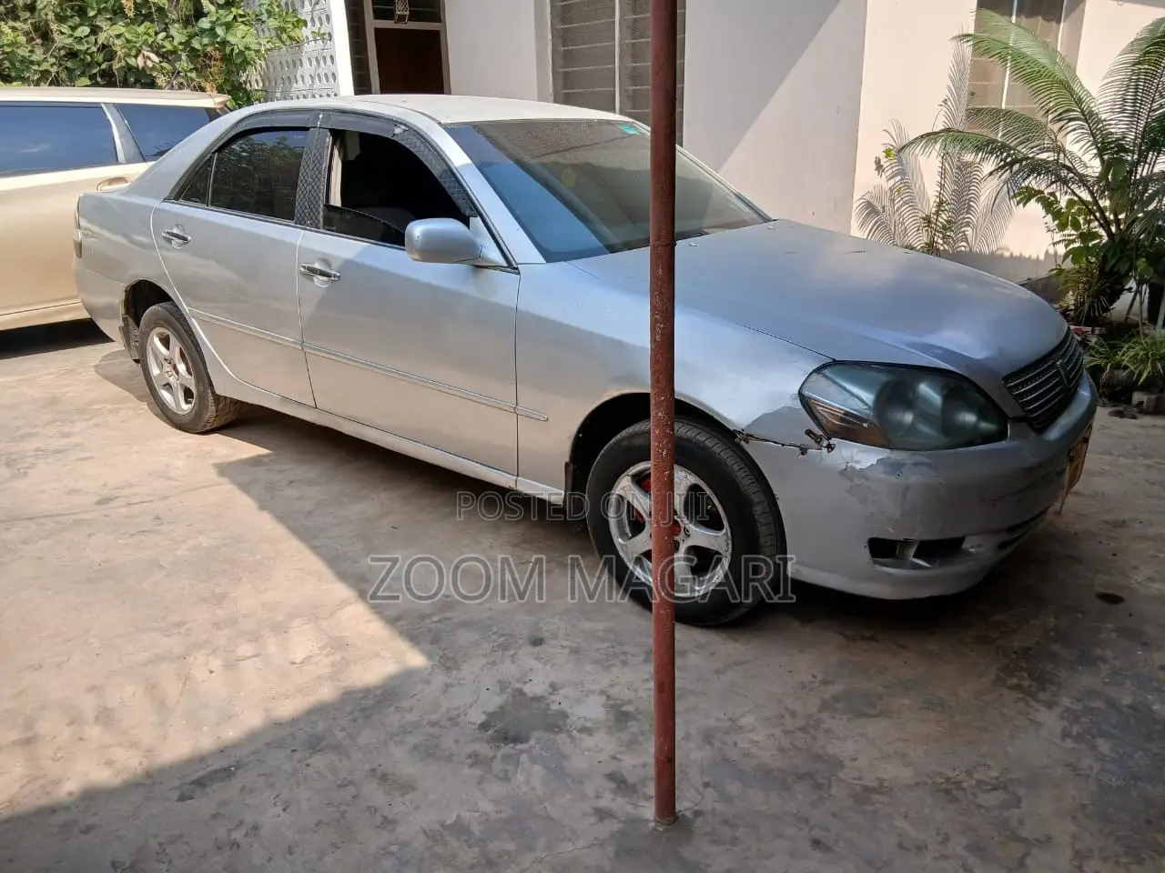 Toyota Mark II 2003 Silver