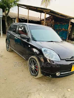Mazda Verisa 2007 Black