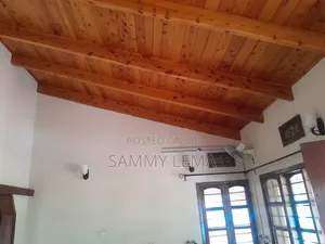 5bdrm Bungalow in Sammy Saidy Real, Njiro for rent