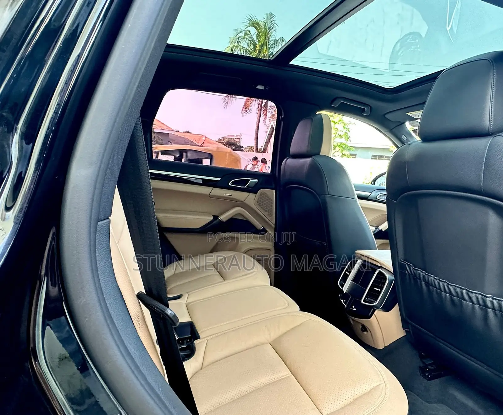 Porsche Cayenne 2016 Black