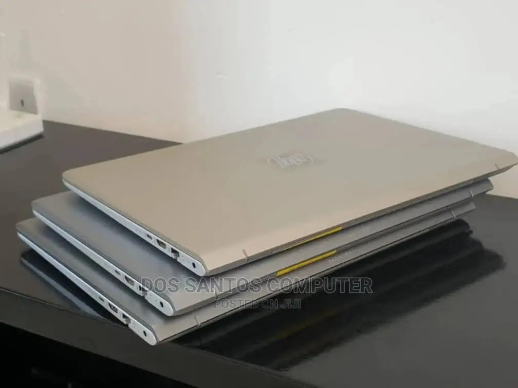 New Laptop HP Envy 15t 8GB Intel Core I5 SSD 256GB