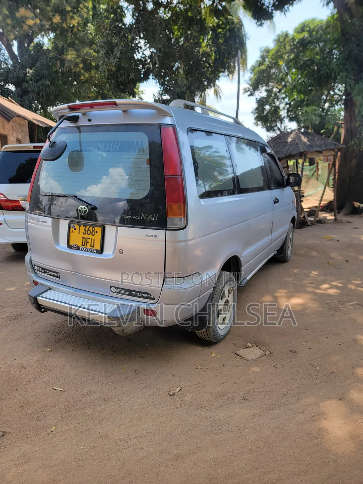 Toyota TownAce Noah 1997 Silver