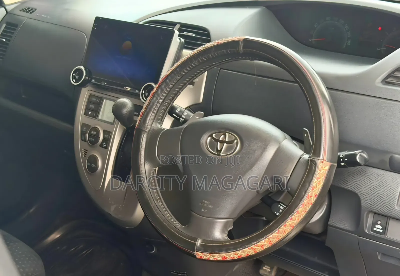 Toyota Ractis 2007 White