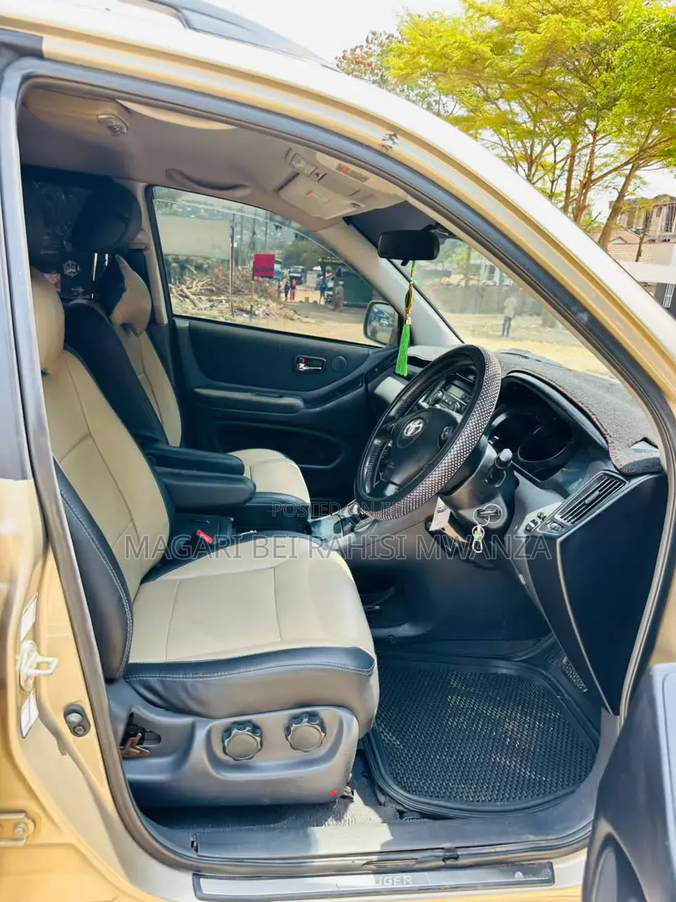 Toyota Kluger 2005 Gold
