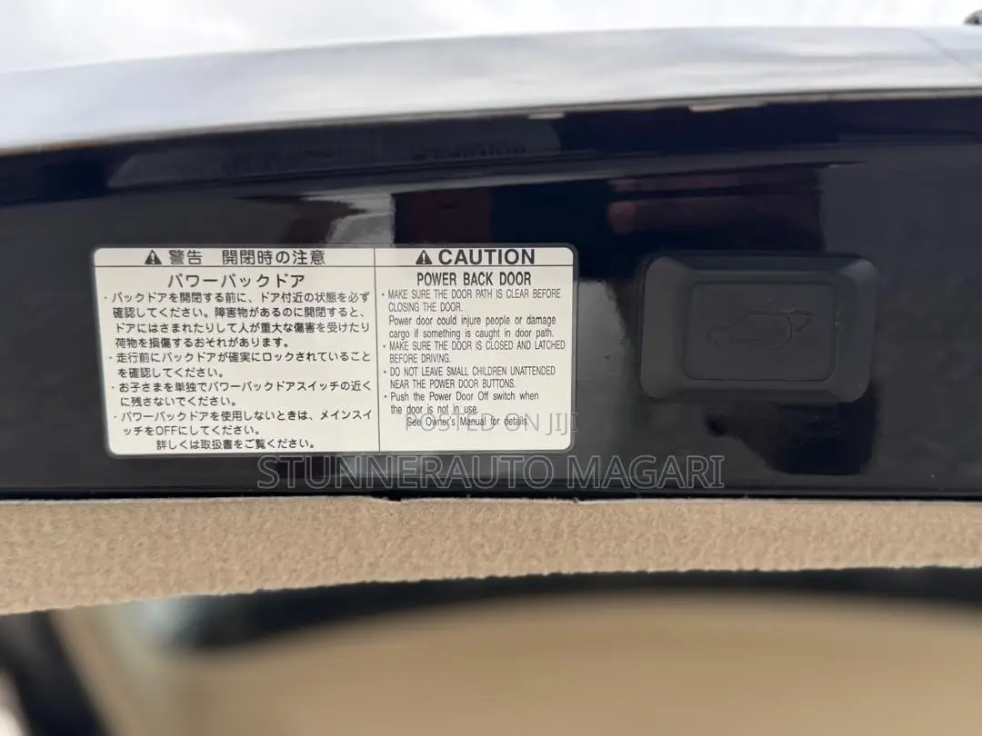 Toyota Harrier 2012 Matt Black