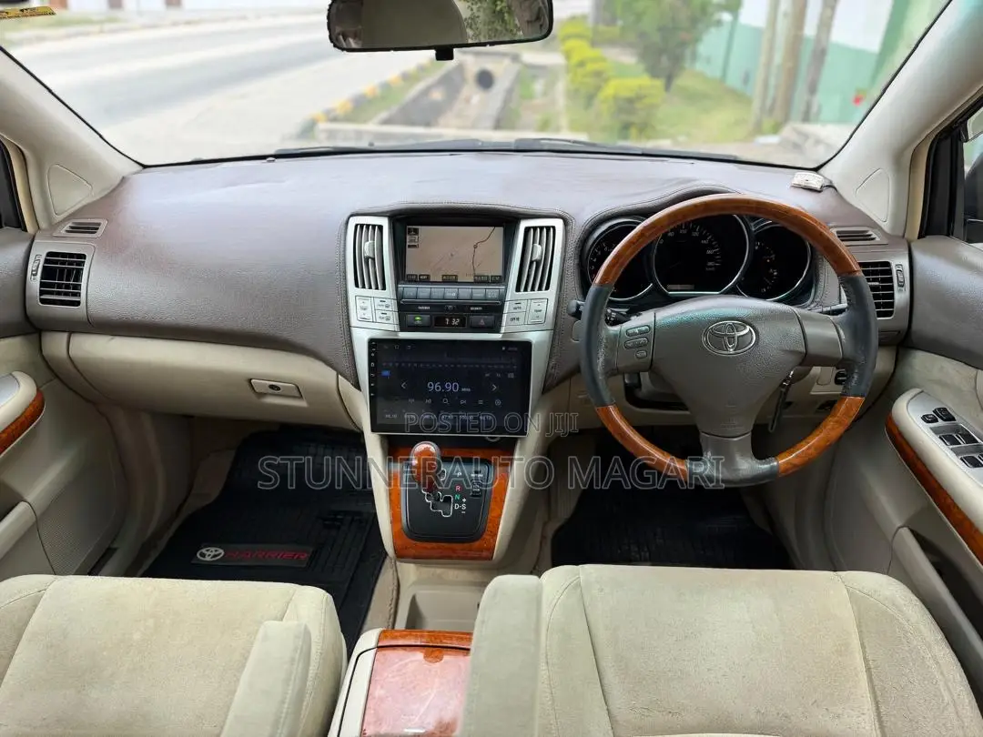 Toyota Harrier 2012 Matt Black