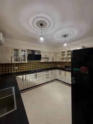 Furnished 4bdrm Villa in Ada Estate for rent