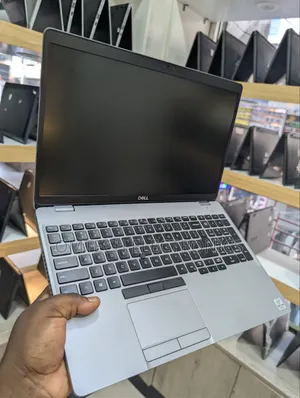 Laptop Dell Precision 3551 8GB Intel Core i7 SSD 256GB