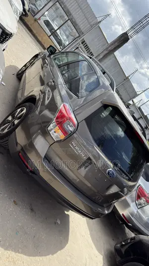 Subaru Forester 2016 Gray