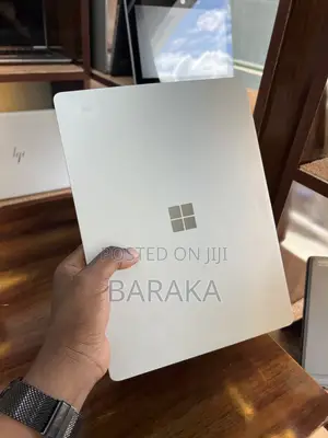 Laptop Microsoft Surface Go 8GB Intel Core i5 SSD 256GB