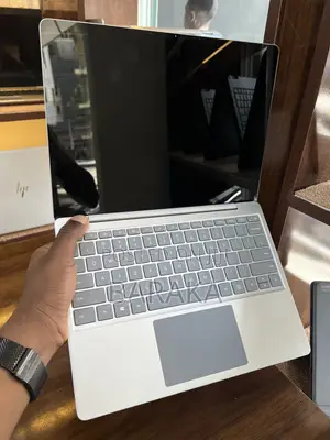 Laptop Microsoft Surface Go 8GB Intel Core i5 SSD 256GB