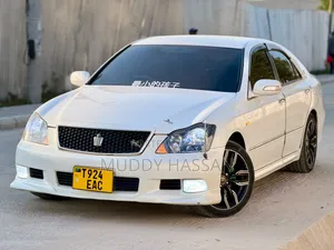 Toyota Crown 2007 White