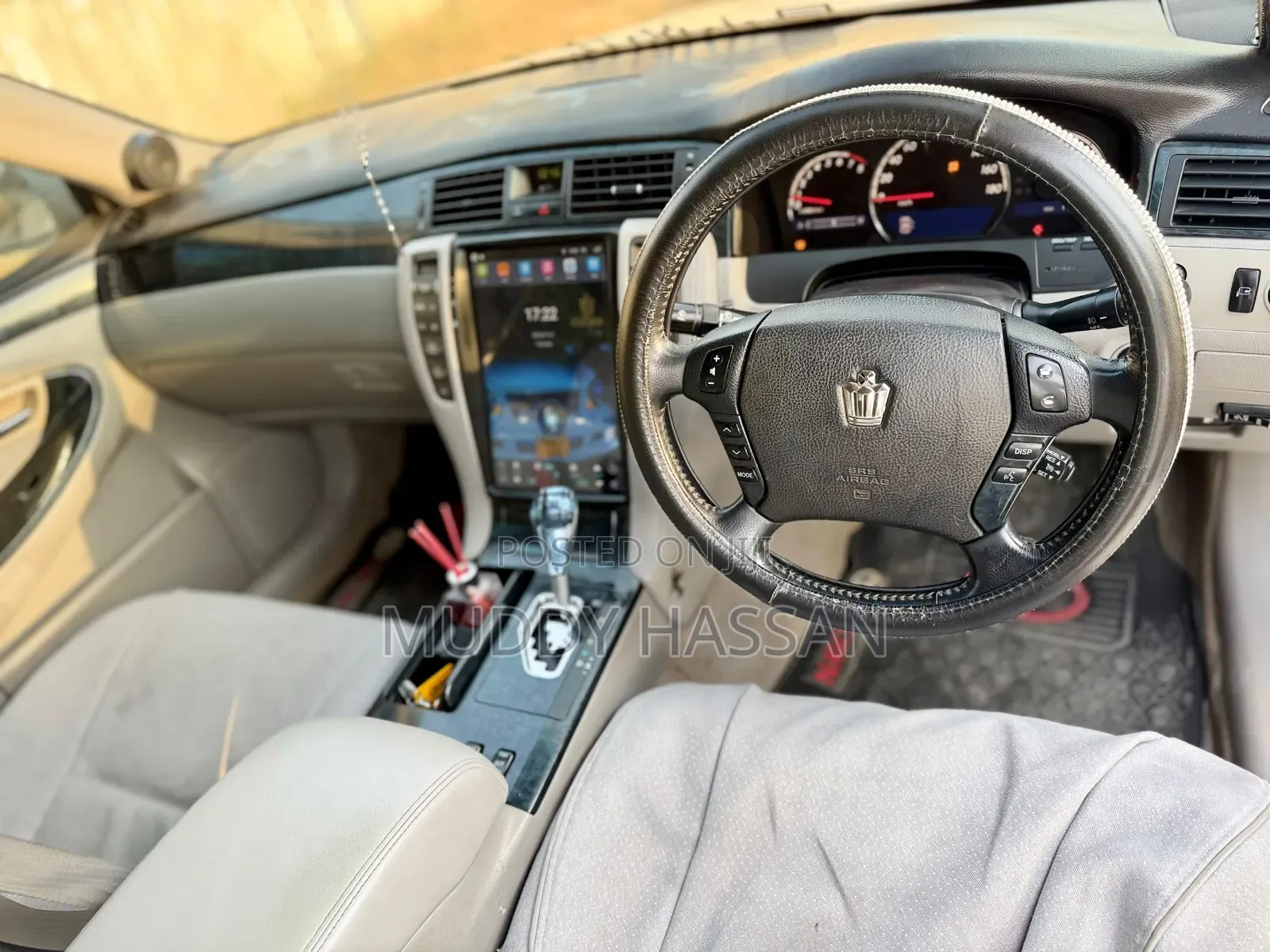Toyota Crown 2007 White