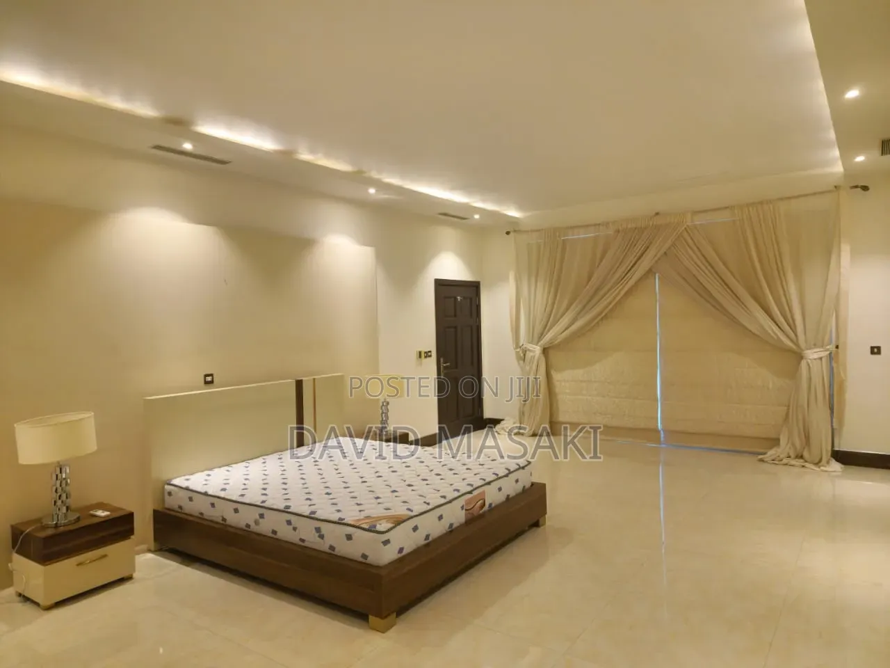 Furnished 5bdrm Mansion in Royal Mansion, Oyster Bay for rent