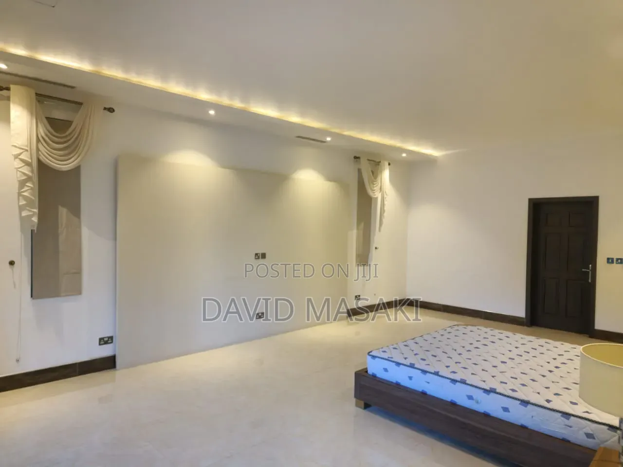 Furnished 5bdrm Mansion in Royal Mansion, Oyster Bay for rent