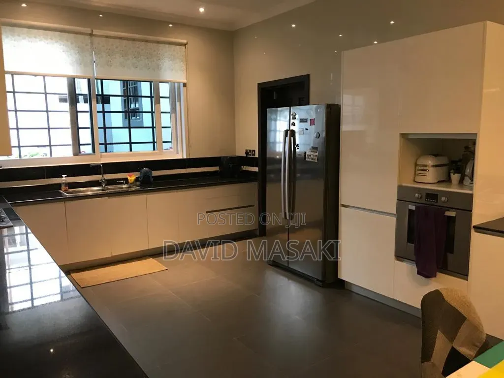 Furnished 5bdrm Mansion in Royal Mansion, Oyster Bay for rent