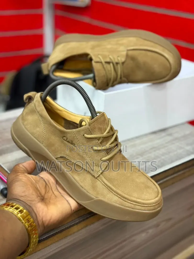 2 Colours Clarks Brand Casual Shoes or Footwears for Men's