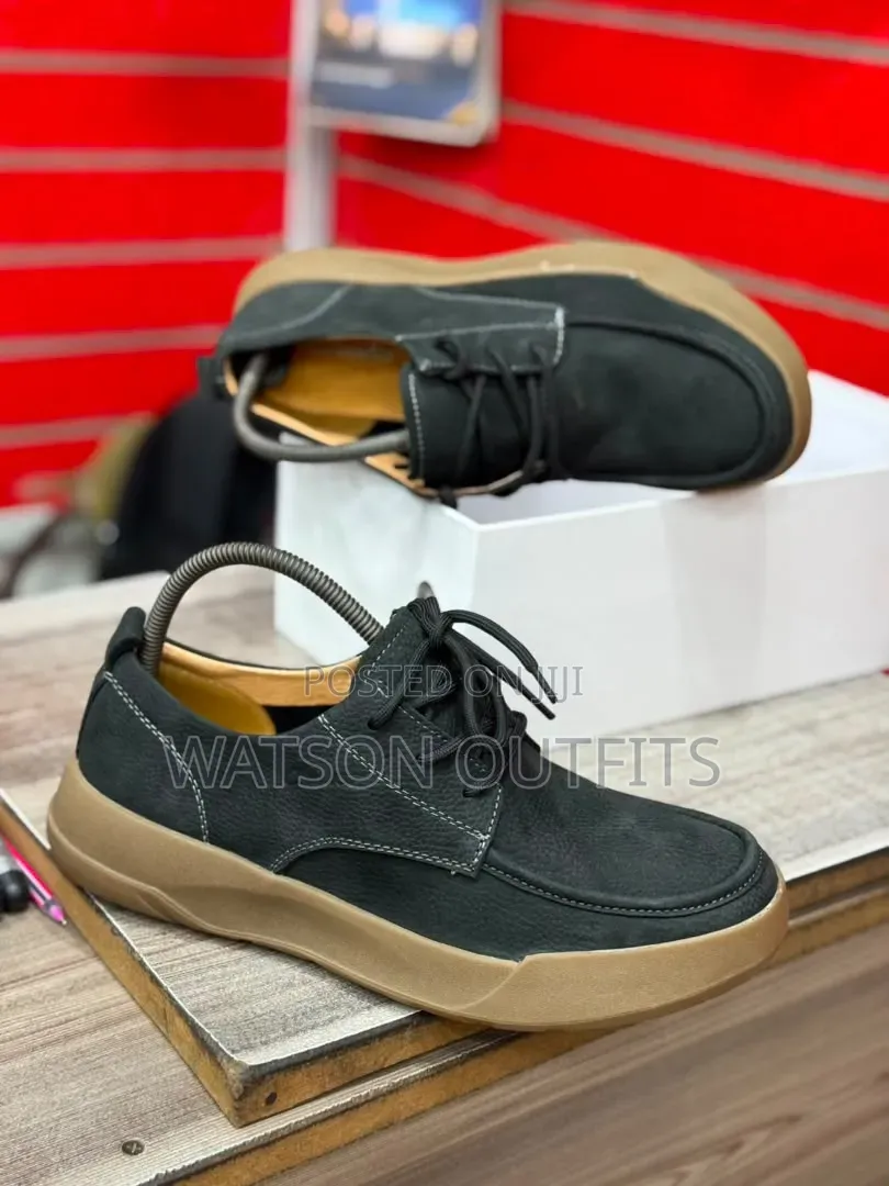 2 Colours Clarks Brand Casual Shoes or Footwears for Men's