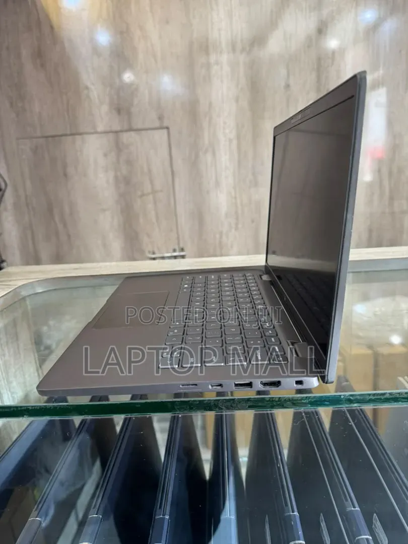Laptop Dell Latitude 7420 32GB Intel Core i7 SSD 512GB