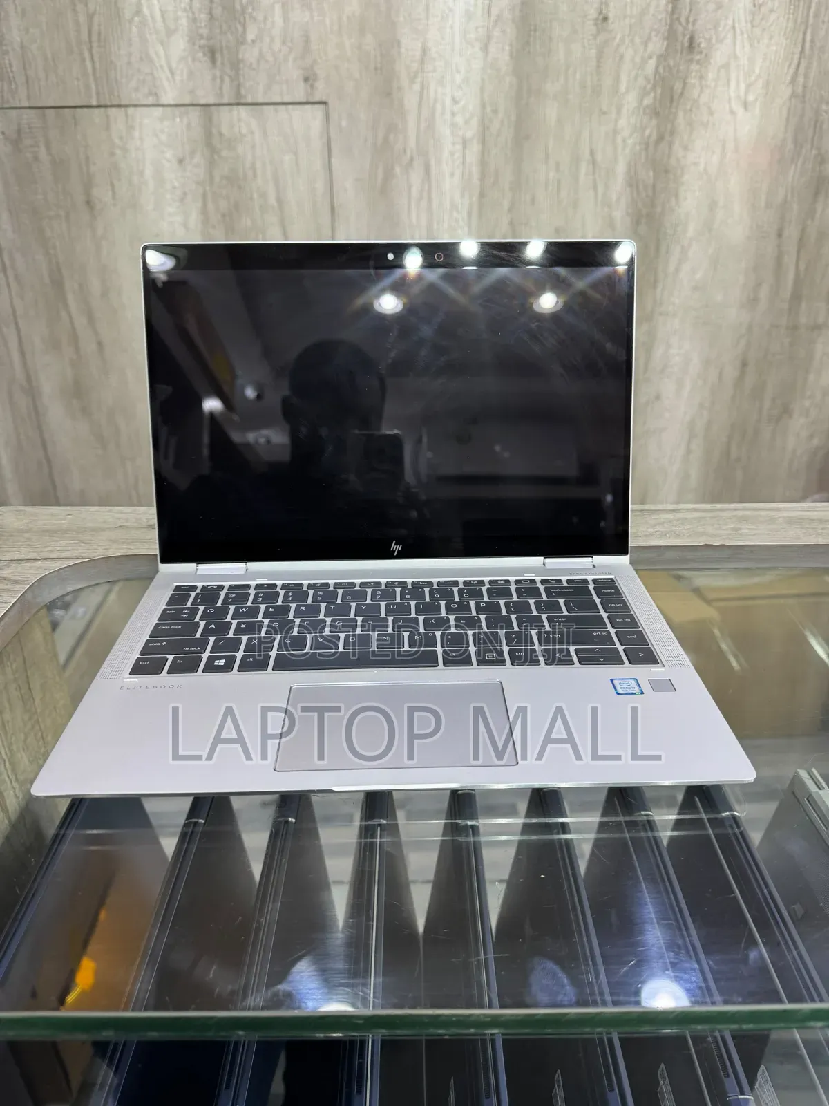 Laptop HP EliteBook x360 1040 G7 16GB Intel Core i7 SSD 256GB