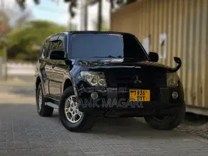 Mitsubishi Pajero 2007 Black