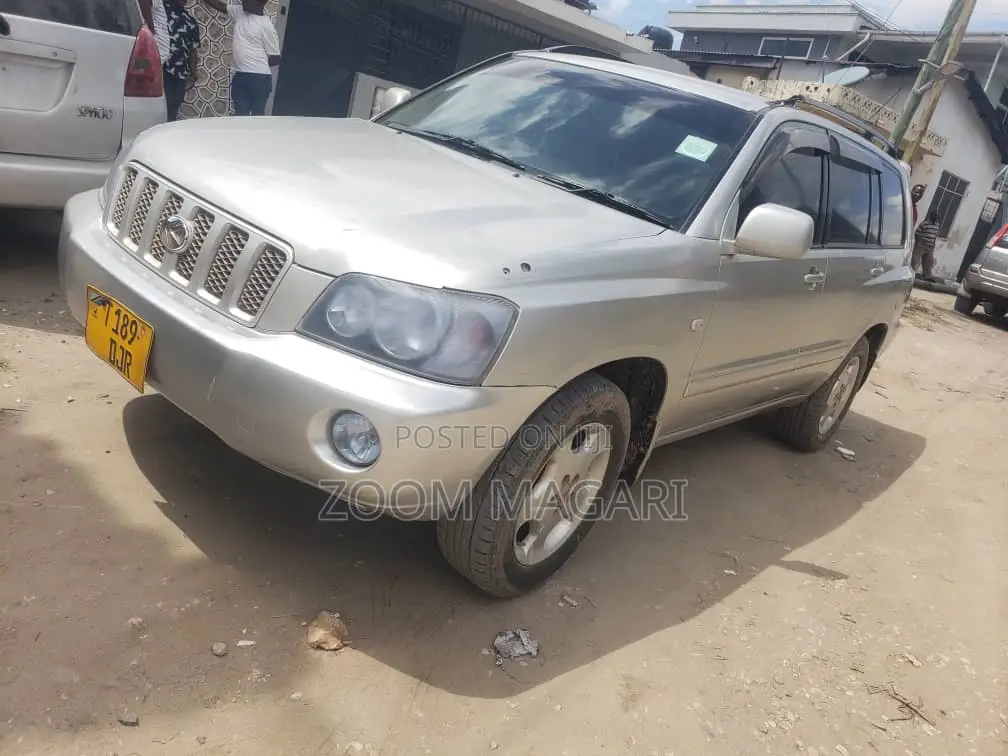 Toyota Kluger 2005 Silver