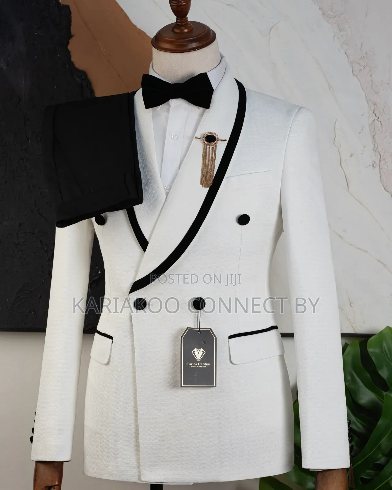 ​Carlos Cardini Off-White Black Velvet Tuxedo Suit