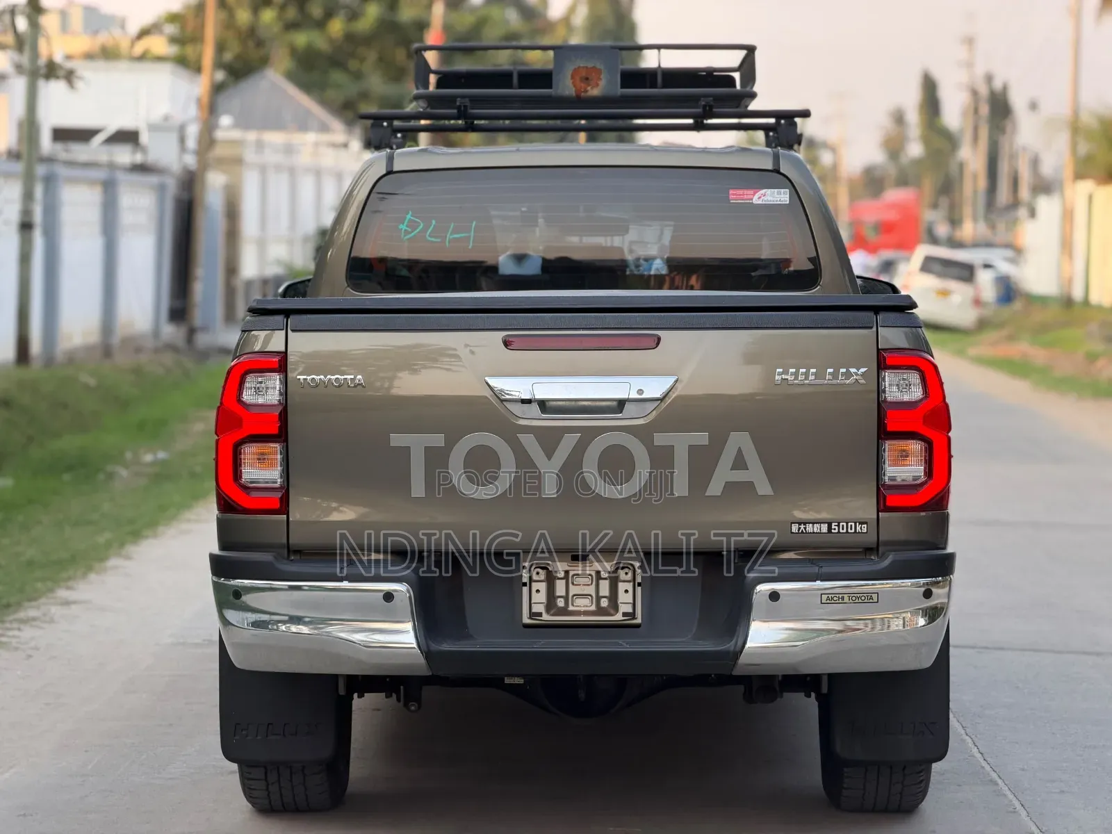 Toyota Hilux 2024 Gray