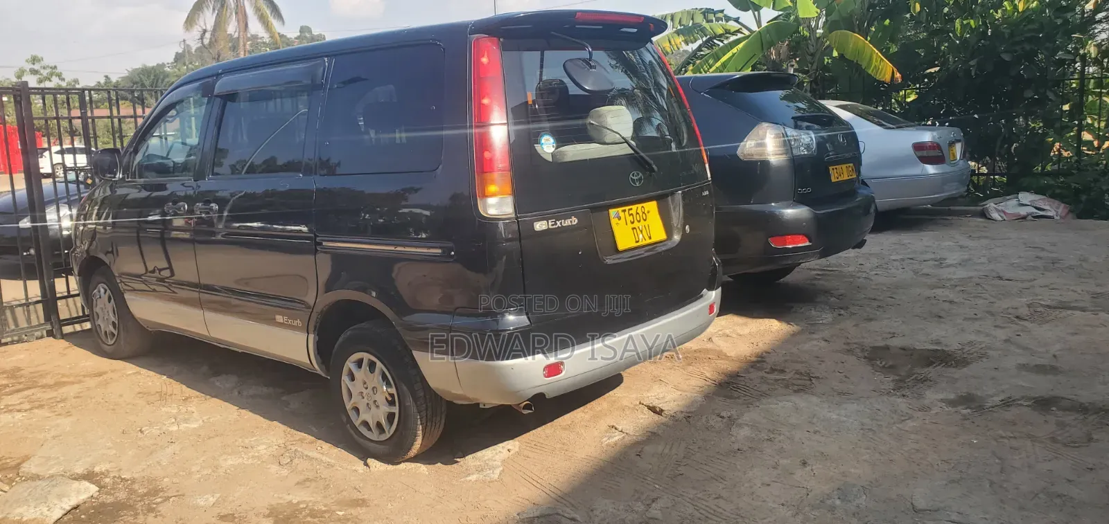 Toyota Noah 2002 Black