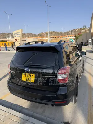 Subaru Forester 2015 Black