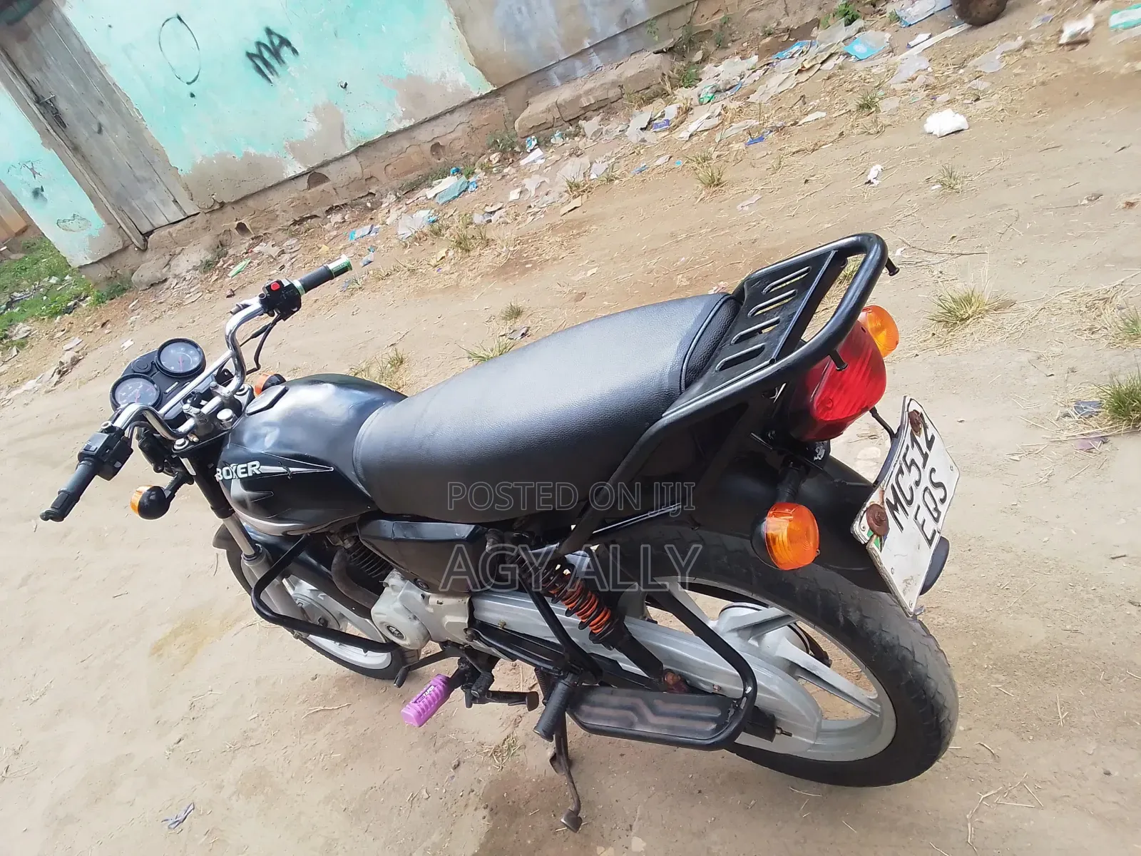 TVS HLX 125 2023 Black