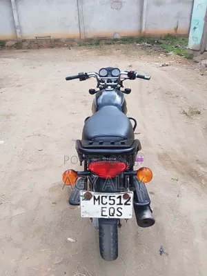 TVS HLX 125 2023 Black