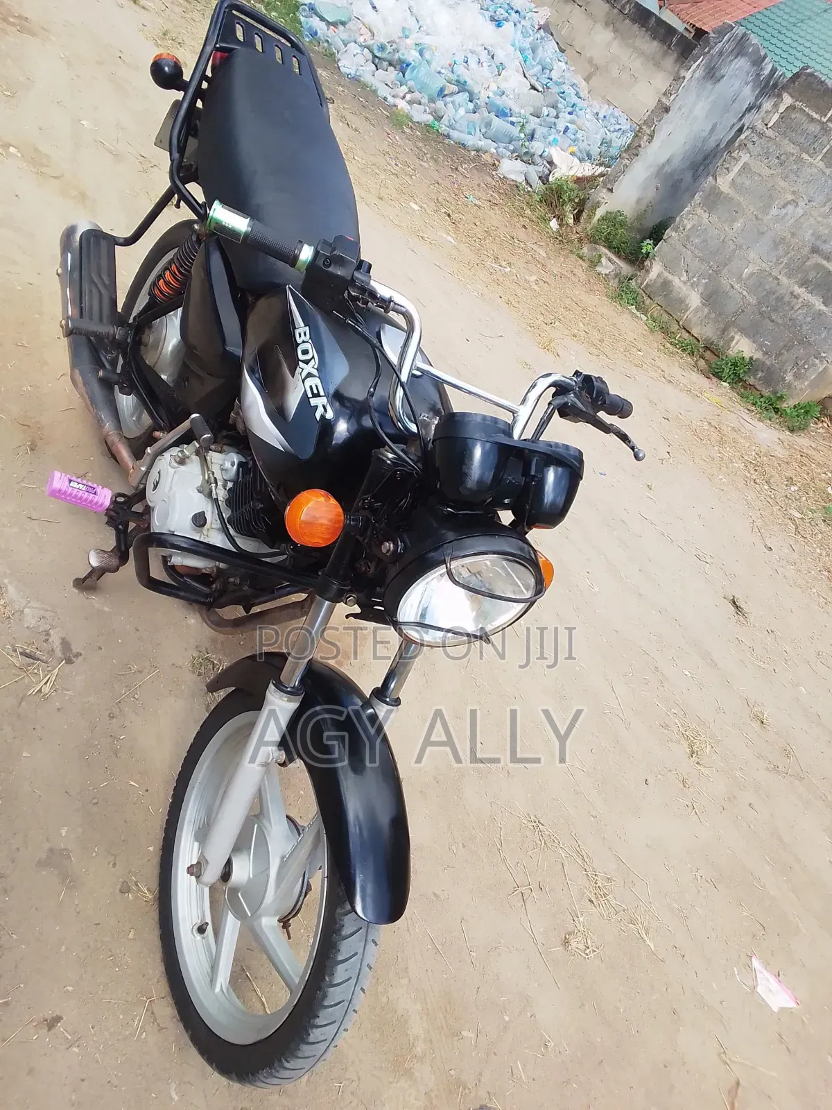 TVS HLX 125 2023 Black