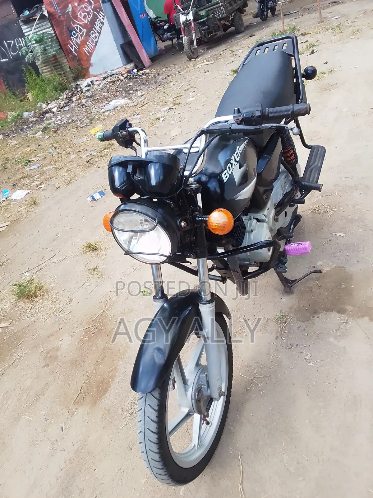 TVS HLX 125 2023 Black