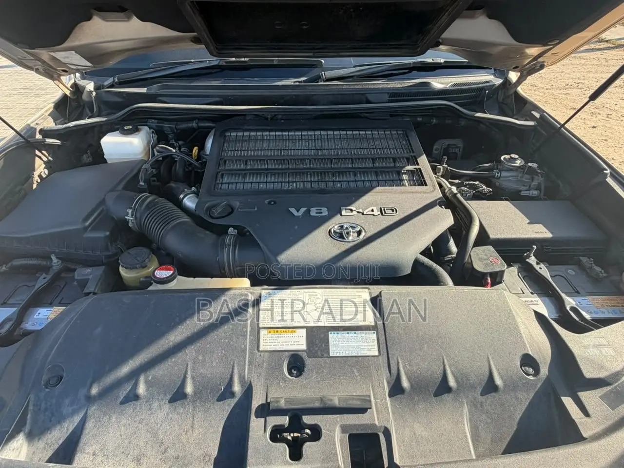 Toyota Land Cruiser 4.5 V8 TD 2016 Gold