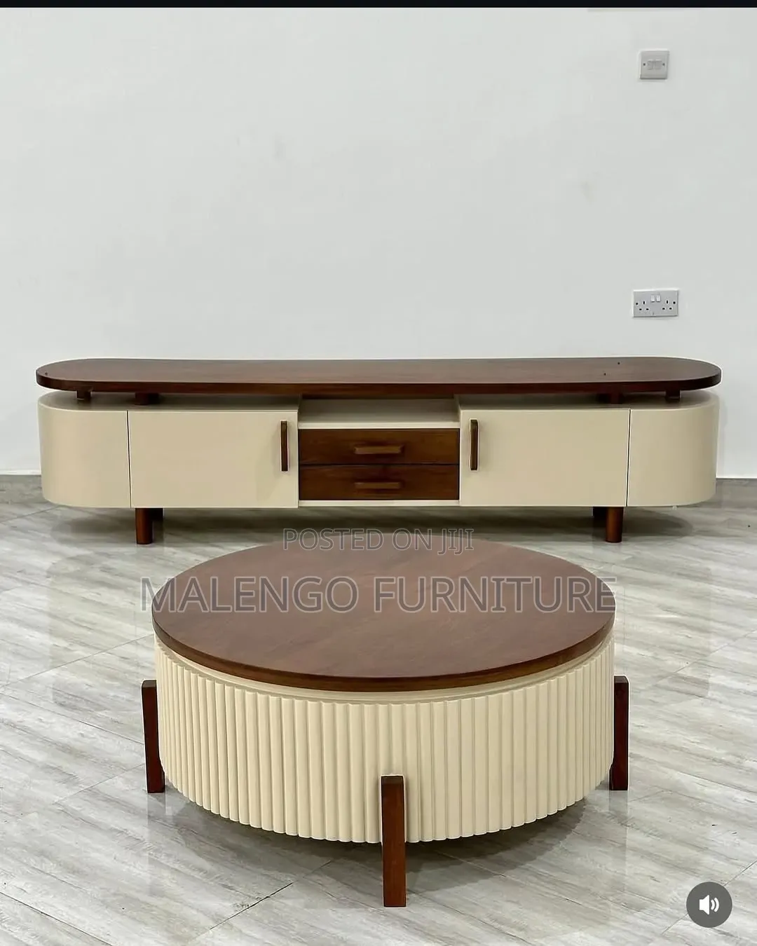 TV Showcase Coffee Table Yake (Combo Park)