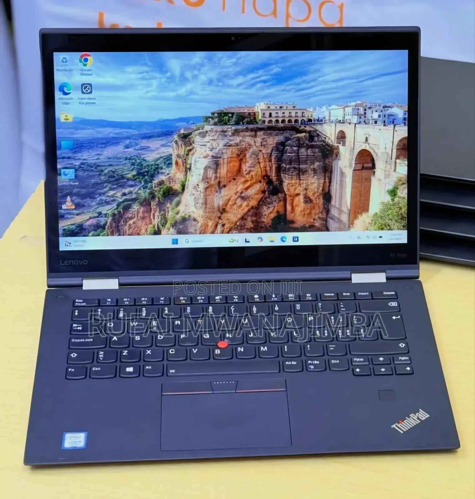 Laptop Lenovo ThinkPad X1 Yoga 8GB Intel Core i5 HDD+SSD 500GB