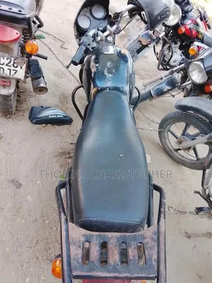 Bajaj Boxer 125 2022 Black