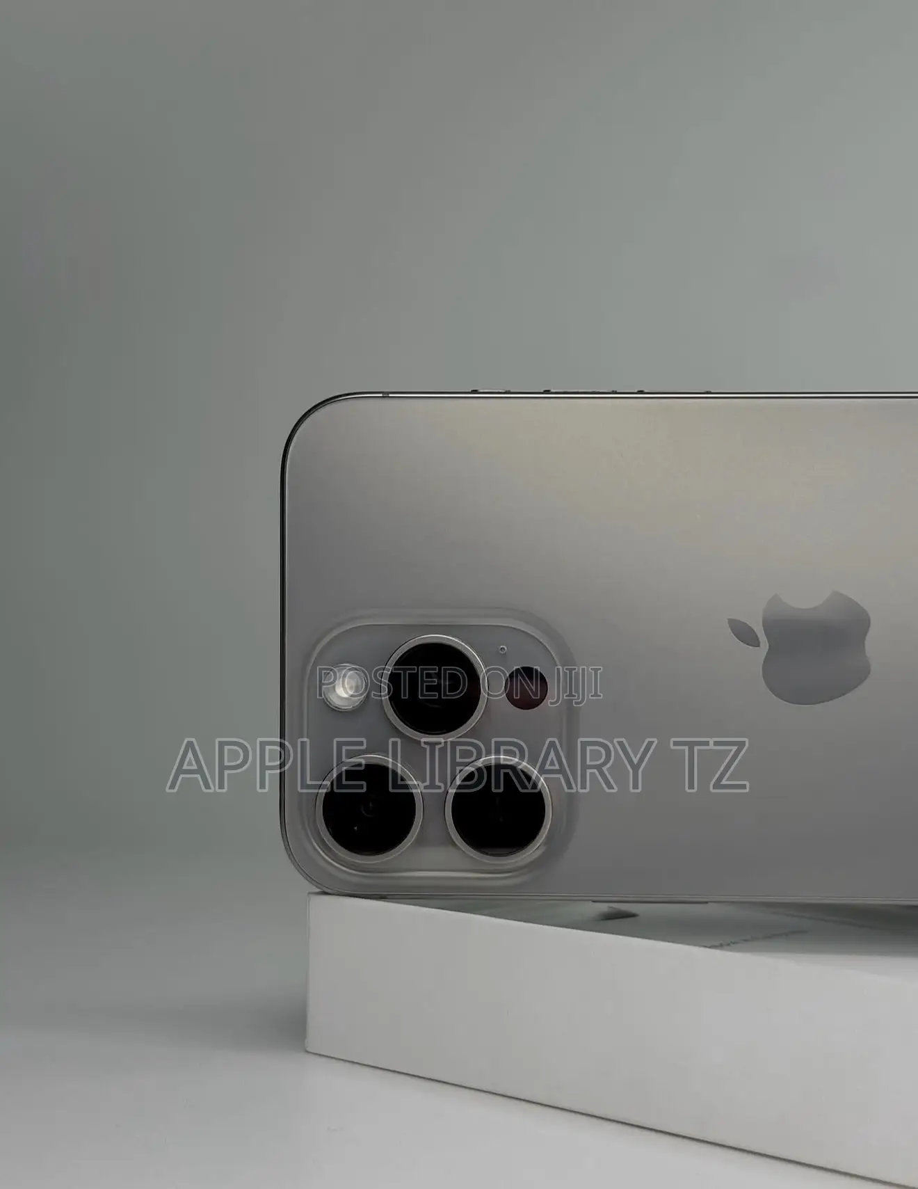 New Apple iPhone 15 Pro Max 512 GB Gray