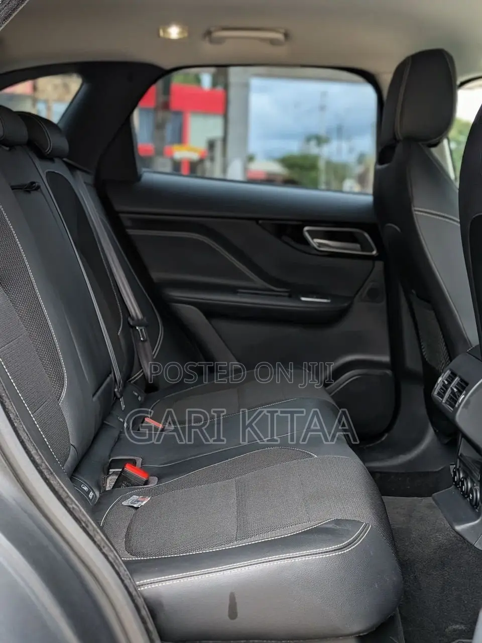 Jaguar F-Pace 2018 Gray