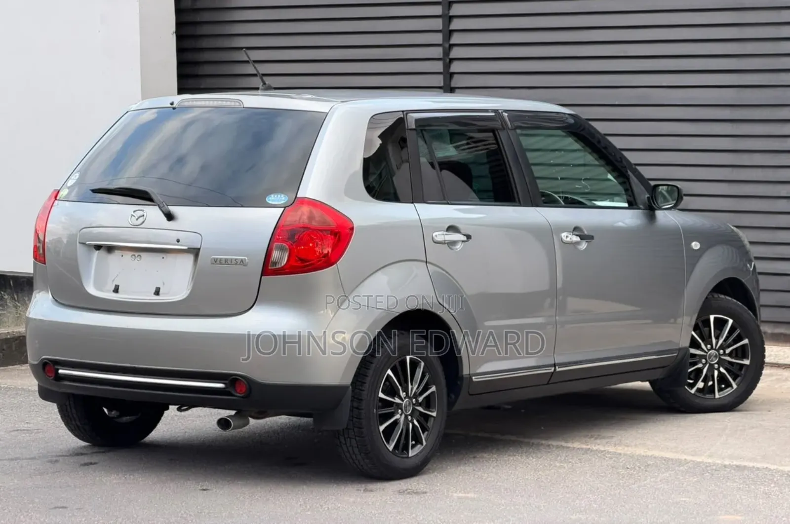 Mazda Verisa 2011 Silver